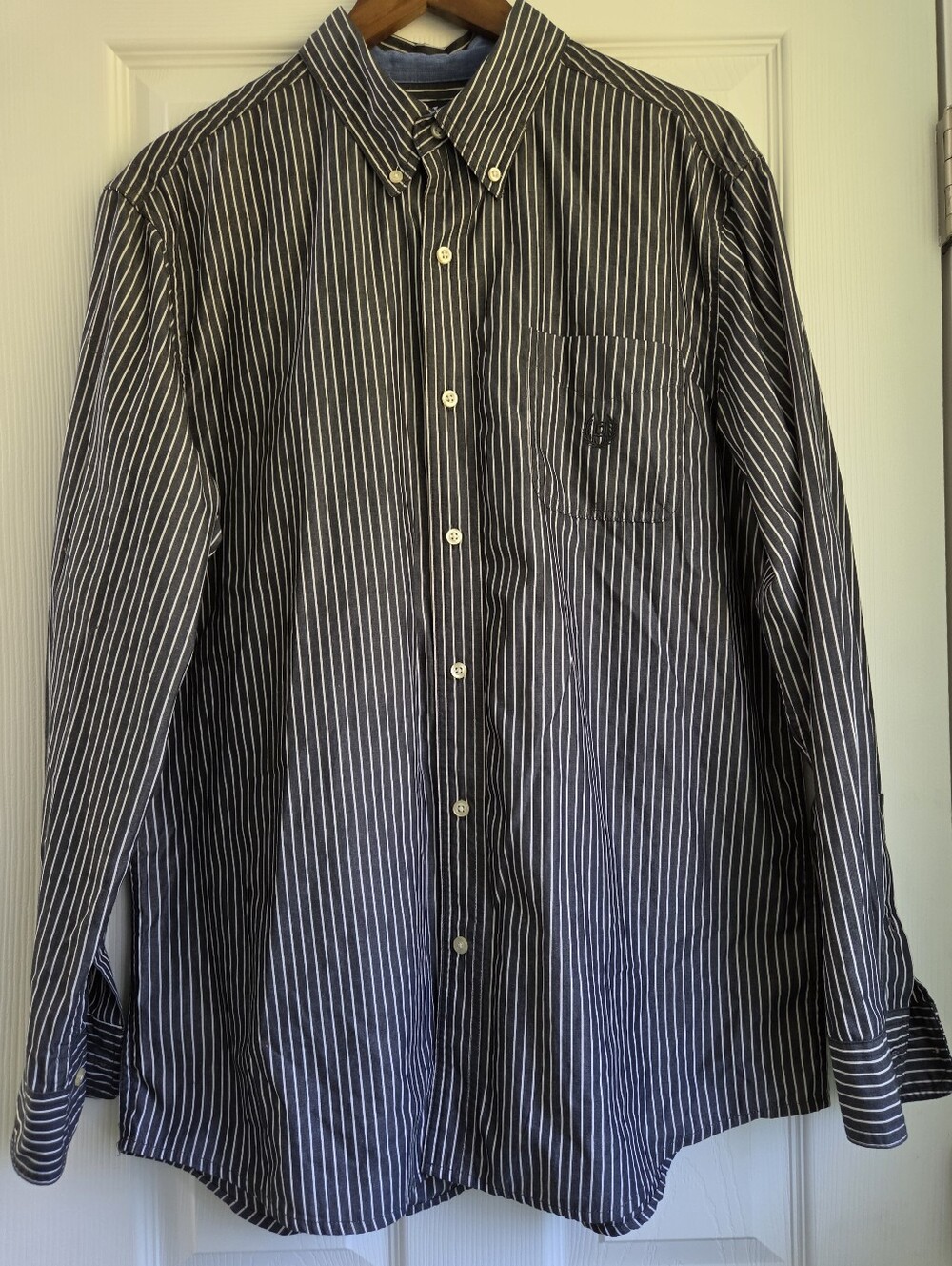 CHAPS Mens Easy Care Gray Pinstripe Long Sleeve Button Down Dress Shirt Large